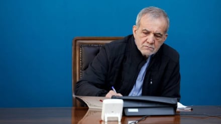 פזשכיאן: עתידה של איראן ייקבע על ידי העם האיראני