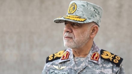 هشدار سرلشکر عبداللهی به کشور‌های حاشیه خلیج‌فارس: به آمریکا کمک نکنید