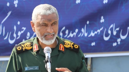 دریادارعظمایی:واقعیت در میدان است نه در اظهارات‌آمریکایی‌ها