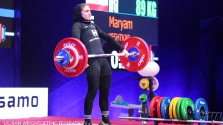 Angkat Besi Putri Iran, 6 Medali di Tashkent