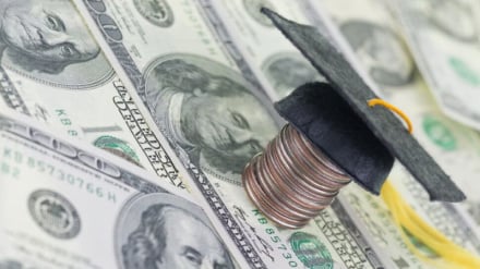 Krisis Biaya Kuliah AS: 100 Ribu Dolar dan Beban Utang yang Berlipat