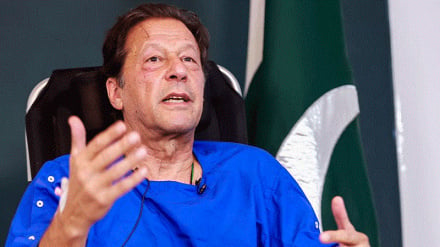 د پاکستان مخکینی لومړی وزیر عمران خان له روغتیايي معایناتو وروسته بېرته زندان ته ولېږدول شو