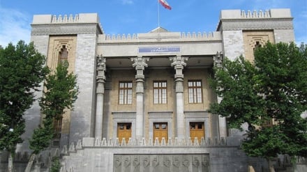     د ایران ولس او  خاورې د روا دفاع لپاره به له ټولو وسایلو کار واخلو 