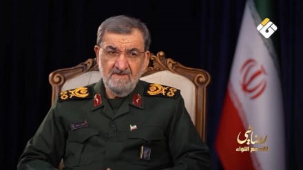 سرلشکر رضایی: بازگشایی‌ تنگه‌هرمز‌ به‌ اجرای‌ شروط‌ ایران‌ از‌ طرف‌ آمریکا‌ بستگی‌ دارد