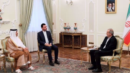 Pezeshkian amwambia Waziri Mkuu wa Qatar : Iran haitasalimu amri mbele ya mashinikizo na vitisho