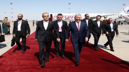 پزشکیان برای شرکت در نشست سران شانگهای وارد بیشکک شد