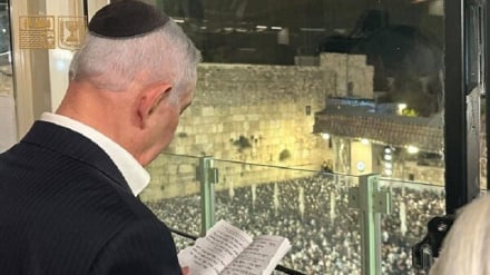 Netanyahu aungana na walowezi zaidi ya laki moja kuuvunjia heshima Msikiti wa Al-Aqsa