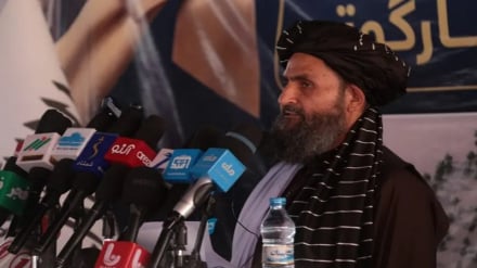 ملا برادر: جامعه جهانی دادوستد با افغانستان را تسهیل کند