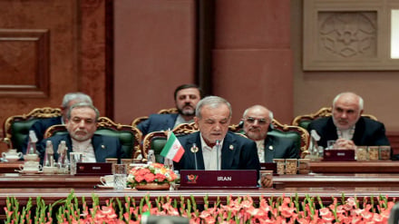 Rais wa Iran aihimiza BRICS kulinda kanuni ya kutotumia mabavu