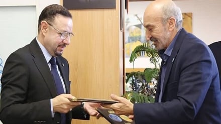 تمدید تفاهم نامه همکاری بین دانشگاه تهران و دانشگاه مستنصریه بغداد