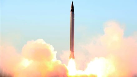 Makombora ya Balistiki ya IRGC yalazimisha meli za Kivita za Marekani kutoroka