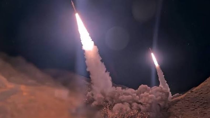 Attacco punitivo delle Guardie della Rivoluzione contro gli hangar dei caccia statunitensi F-35, F-16 e F-15
