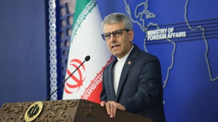 د ایران د بهرنیو چارو وزارت د هرمز تنګي د وضعیت په اړه د عمان د غونډې د ځنډېدو خبر ورکړی دی.