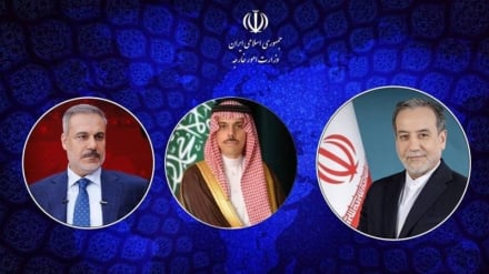 Bisedë telefonike e Araghchi me homologët e tij sauditë dhe turq