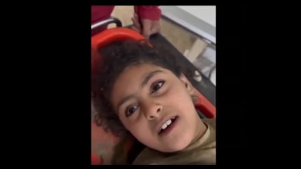 لحظات دلهره‌آور نجات کودک سبزواری از چاهی عمیق