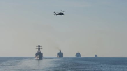 Rudal Anti-Kapal Iran Hantam Kapal AS di Hormuz, 8 Marinir Terluka