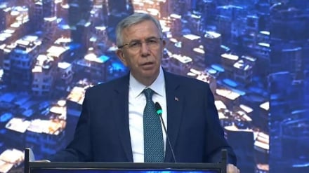Mansur Yavaş Cumhuriyet Halk Partisi'nden istifa etti