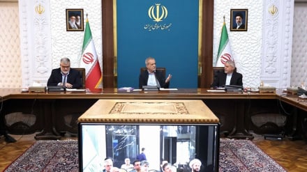 Rais Pezeshkian: Trump anaota ndoto za kuiangamiza Iran