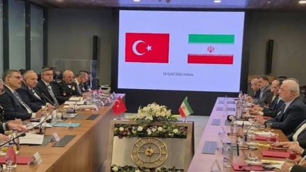 Министры внутренних дел Ирана и Турции обсудили активизацию двух новых пограничных переходов
