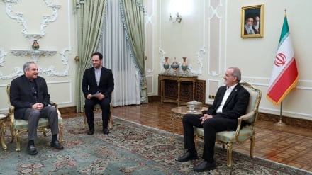   ایران او پاکستان په سیمه‌ییزو ظرفیتونو باندې په تکیې سره خپلې اړتیاوې پوره کولی شي