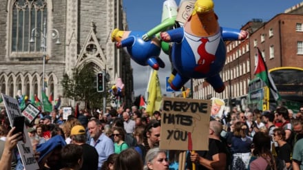 Maelfu waandamana kupinga ziara ya Trump nchini Ireland