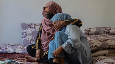 واکنش تند اتحادیه اروپا به محرومیت دختران افغان از آموزش؛ خواستار لغو فوری سیاست‌های تبعیض‌آمیز شد