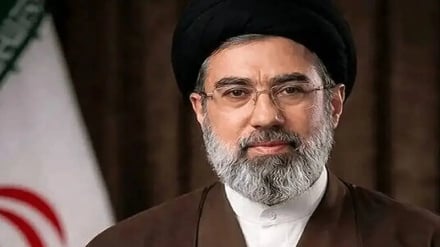 رهبر انقلاب: نماز؛ ستون دین و دژ مستحکم مقابله با شیاطین است