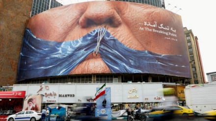IRGC yajibu mapigo kwa madai ya US kuhusu udhibiti wa Hormuz: Tieni mguu ugani mjionee wenyewe