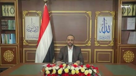 د یمن د لوړې سیاسي شورا مشر د امریکا د ځواکونو د وتلو په مناسبت عراق ته مبارکۍ ورکړه