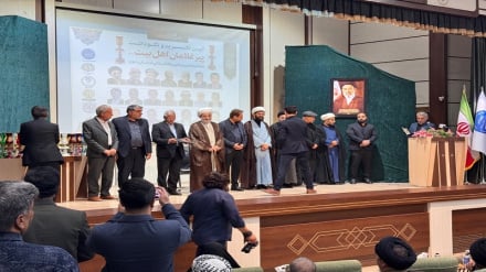 آیین تکریم و نکوداشت پیرغلامان اهل‌بیت(ع) هیئات مذهبی مهاجران افغانستانی در خراسان رضوی برگزار شد