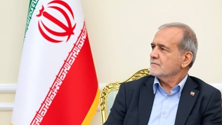 Pezeşkiyan votəşe: həmzəman hucum və sanksiya de muzakirə idda fəribkarətiye