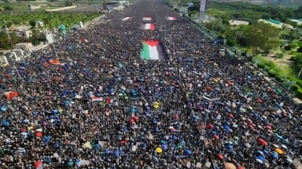 Jutaan Warga Yaman Turun ke Jalan Siap Lawan Agresi serta Blokade Saudi