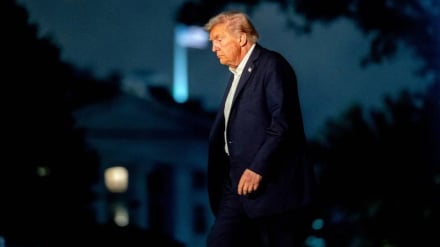 Klaim Trump: Para Imigran Telah Merebut Prancis