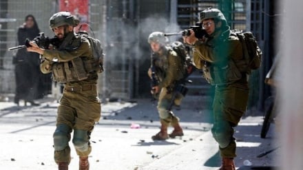 Vazhdojnë veprimet shtypëse të regjimit izraelit në Bregun Perëndimor