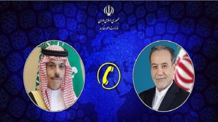 عراقچي بن فرحان ته په خطاب : په یمن کې پر پوځي لارې ټینګار د سیمې وضعیت لا پېچلی کوي