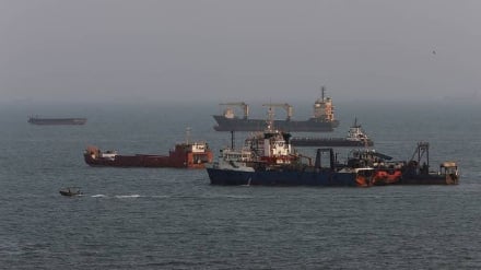 TASS: 22 Kapal Mengalami Serangan di Selat Hormuz dalam 13 Hari