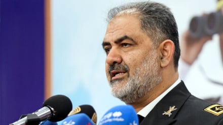 دریادار ایرانی: امنیت هرمز بر اراده و آمادگی مدافعان ایران استوار است
