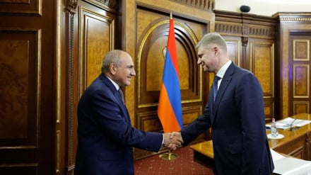 Նիկոլ Փաշինյանն ընդունել է «Ռուսական երկաթուղիներ» ԲԲԸ–ի գլխավոր տնօրենի պատվիրակությանը
