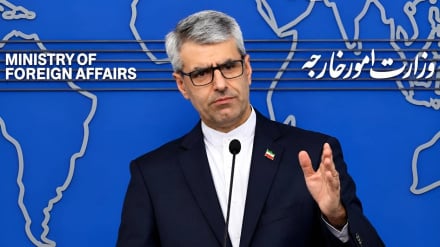İroni xarıci koon vəzorətxonə sıxanəvot: de Rusiyə və Çin vey çokə rabitəmon heste