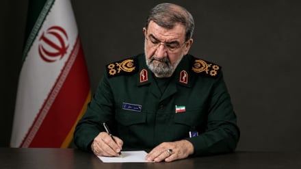 فیلد مارشال رضايي: د خپلو شرطونو په اړه د امریکا ځواب کافي نه بولو